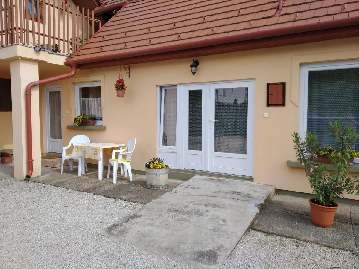 קסזטלי Barbara Apartmanhaz מראה חיצוני תמונה